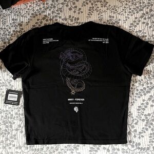 NWT Darc Sport DBZ Crop Top